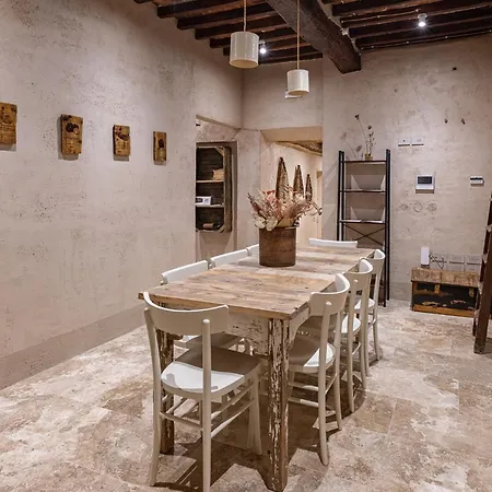 Truffle House Tuscany Tuber Aestivium Vitt * Montepulciano Stazione